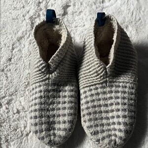 Bombas Gray and Cream Kids Slippers